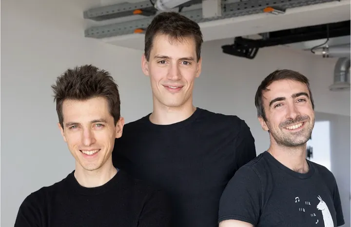 Mistral AI 創業者: Guillaume Lample, Arthur Mensch, Timothée Lacroix